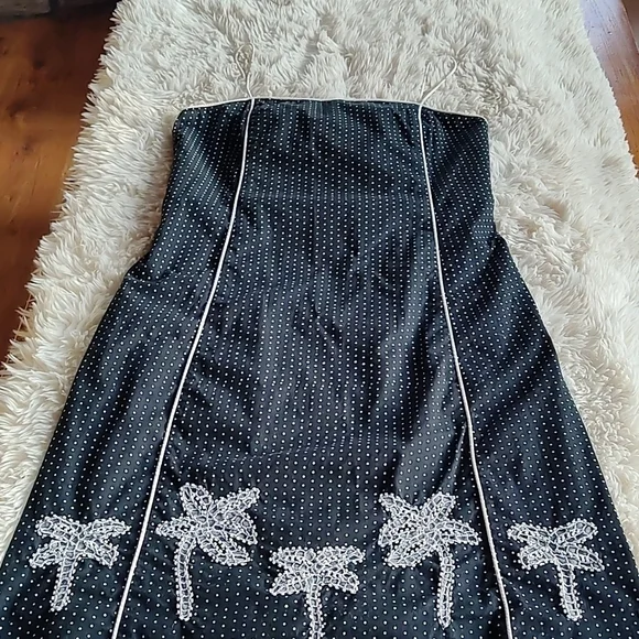 SLIP Dress Size S Zipper Closure in back - Picture 3 of 6